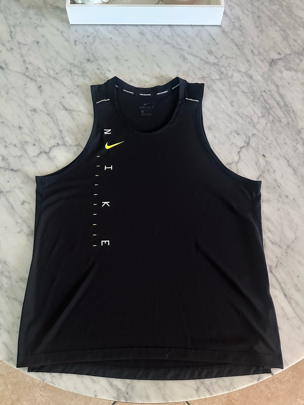 Nike Running Dri-FIT Men’s Sleeveless Tank Top – Black – Size XL